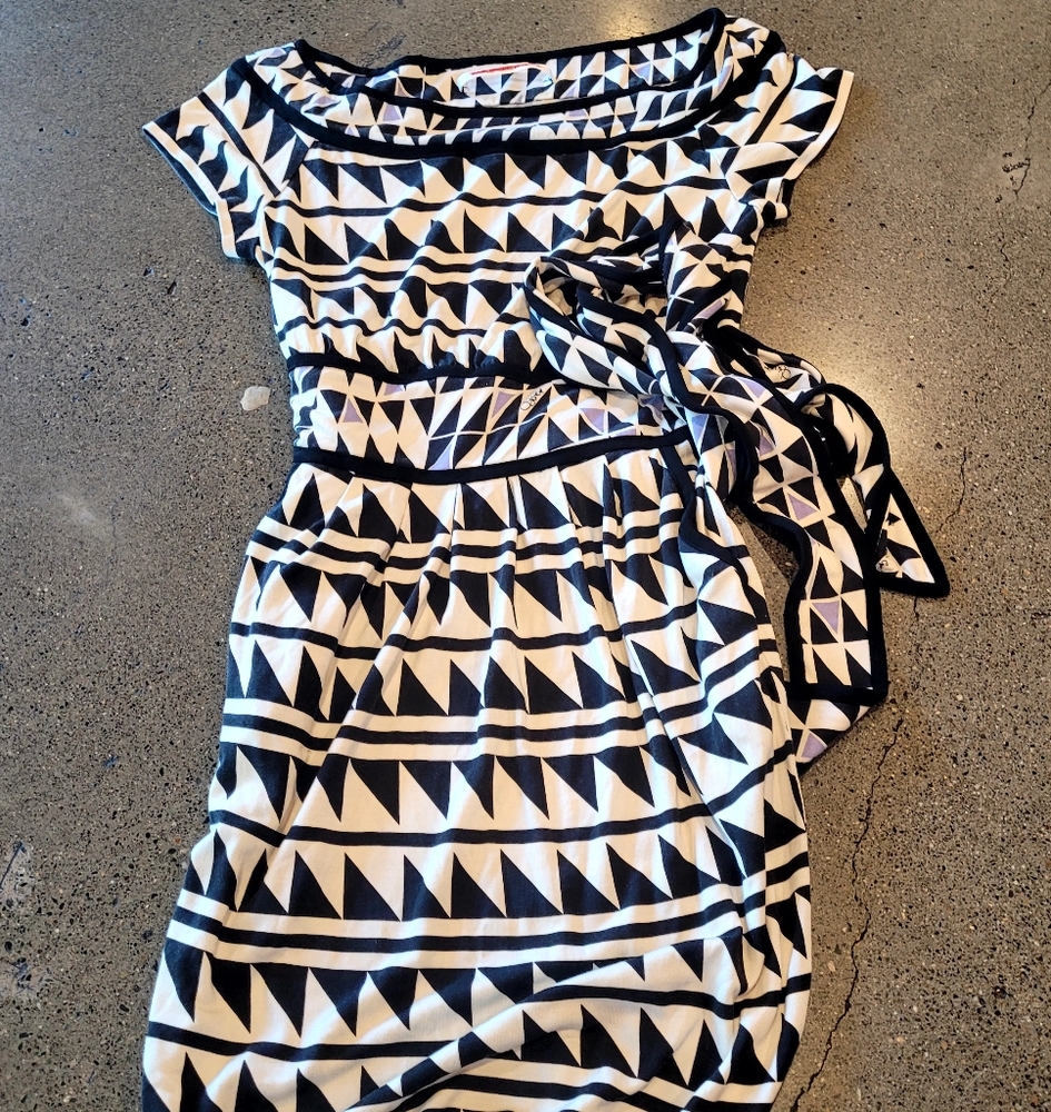 Diane Von Furstenberg Voce Wrap Dress 100% Silk